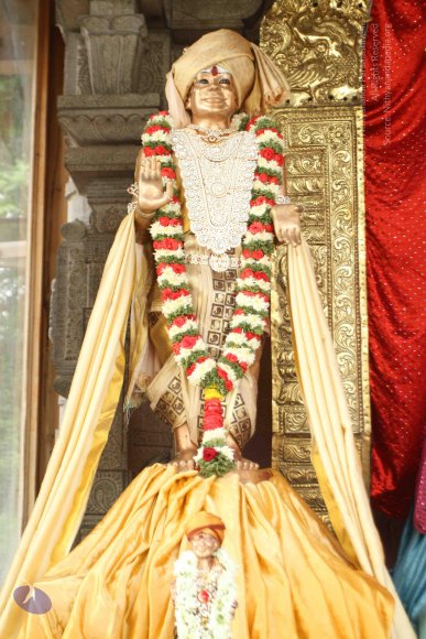 01-TEMPLE_Photo_1004_IMG_3092_CMP_WM