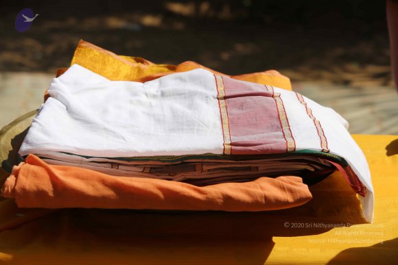 1-Flag-Hoisting_Photo_1005_5F0A3794_CMP_WM