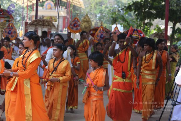 1-Pongal-Celebration_Photo_1031_5F0A5362_CMP_WM