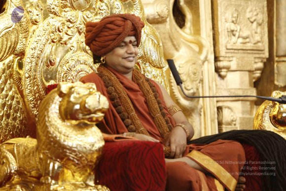 2-Evening-Satsang_Photo_1009__F0A5576_CMP_WM