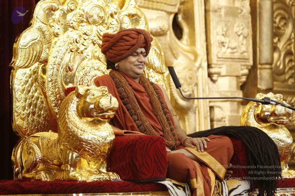 2-Evening-Satsang_Photo_1010__F0A5577_CMP_WM