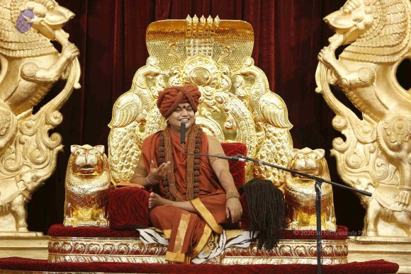 2-Evening-Satsang_Photo_1015__F0A5597_CMP_WM