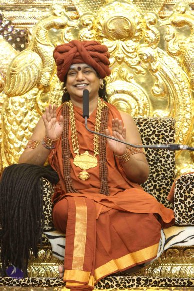 01-Shiva-Deeksha_Photo_1047_IMF8F6~1