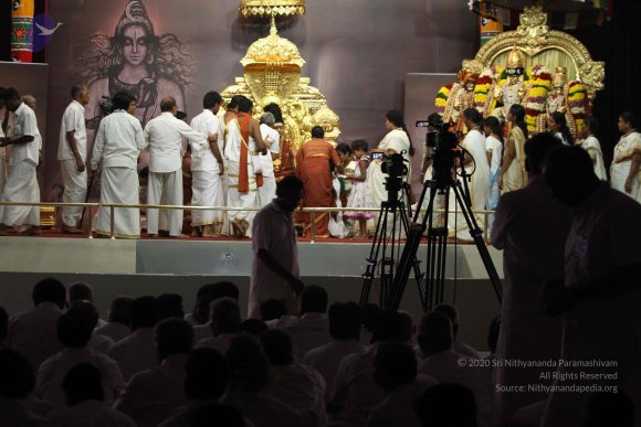 2-Initiation_Photo_1044_IMG_9589_CMP_WM