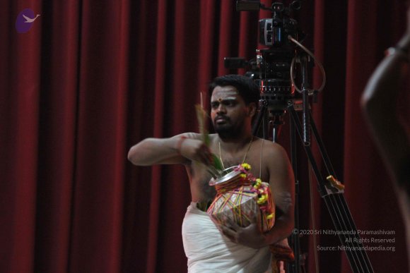 2-Initiation_Photo_1072_IMG_9652_CMP_WM