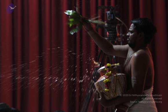 2-Initiation_Photo_1075_IMG_9656_CMP_WM