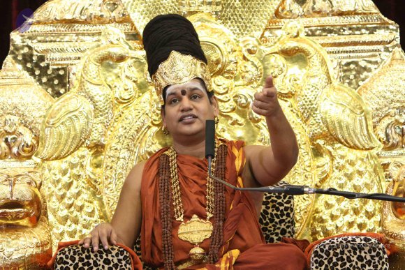 3-Evening-Satsang_Photo_1018_IM3346~1