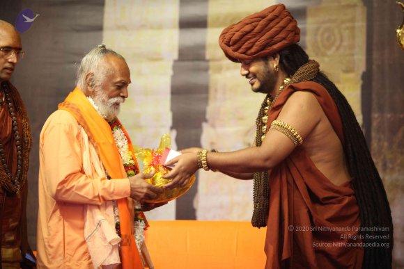 1-Nithya-Satsang_Photo_1006_IMG_2511_CMP_WM