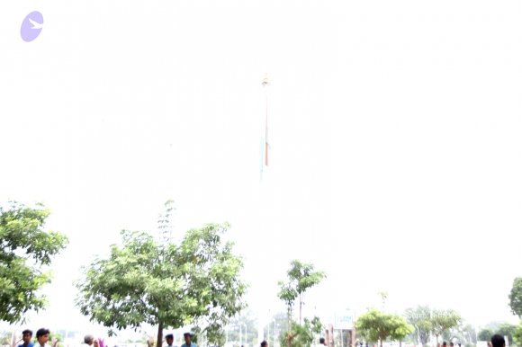 1-HDH-Arrival_Photo_1000_IMG_3645_CMP_WM