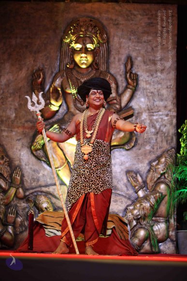 1-SHUDDADVAITAM-DARSHAN-DAY-1_Photo_1149_IMG_8475_CMP_WM