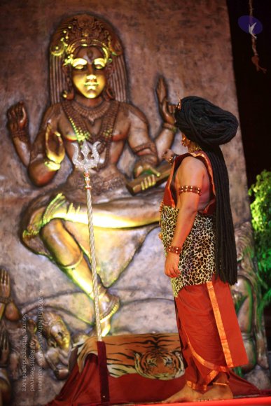 1-SHUDDADVAITAM-DARSHAN-DAY-1_Photo_1231_IMG_8579_CMP_WM