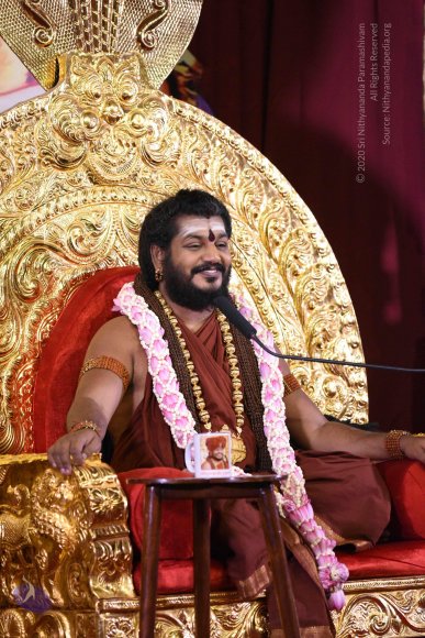 1-NITHYA-SATSANG_Photo_1039_DSC_4549_CMP_WM