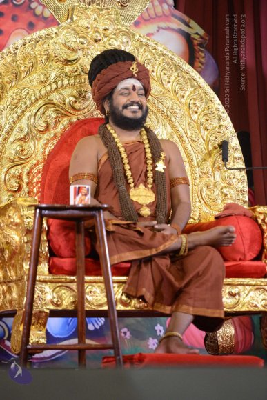 Nithya-Satsang_Photo_1005_DSC_7120_CMP_WM
