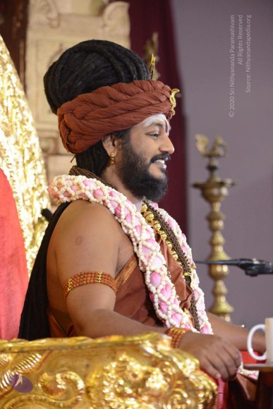 Nithya-Satsang_Photo_1064_DSC_7202_CMP_WM