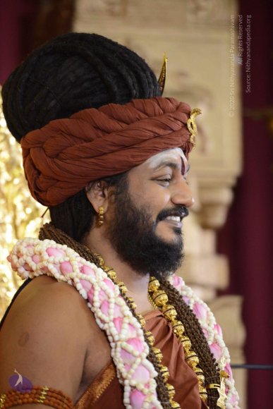 Nithya-Satsang_Photo_1075_DSC_7213_CMP_WM