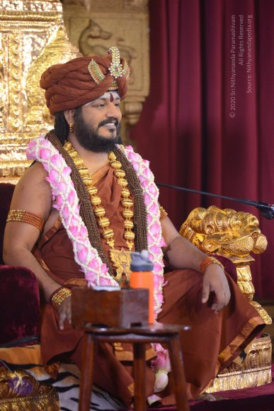 01-NITHYA-SATSANG_Photo_1020_DSC_6267_CMP_WM