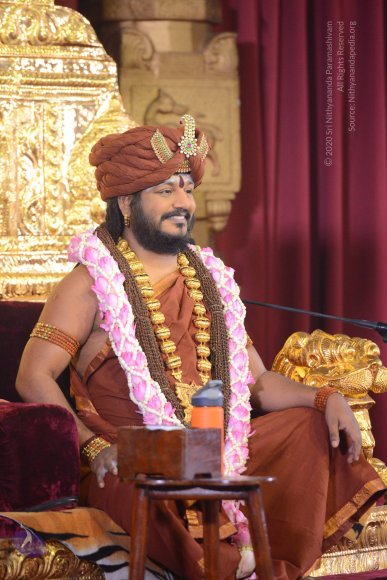 01-NITHYA-SATSANG_Photo_1021_DSC_6279_CMP_WM