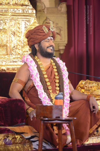 01-NITHYA-SATSANG_Photo_1023_DSC_6281_CMP_WM