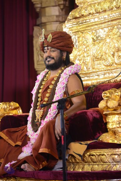 01-NITHYA-SATSANG_Photo_1030_DSC_6326_CMP_WM