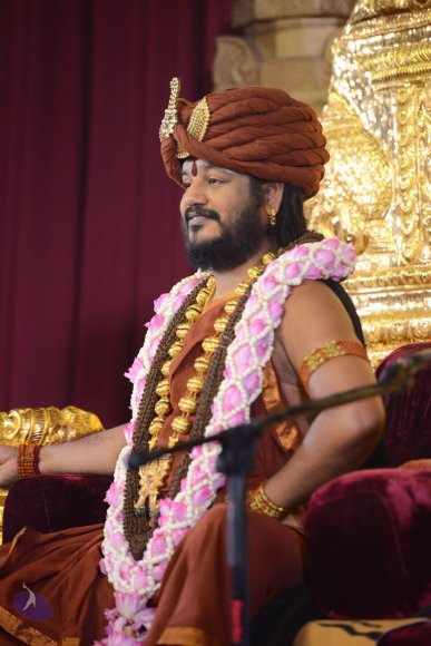 01-NITHYA-SATSANG_Photo_1033_DSC_6330_CMP_WM