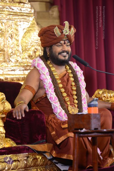 01-NITHYA-SATSANG_Photo_1050_DSC_6362_CMP_WM