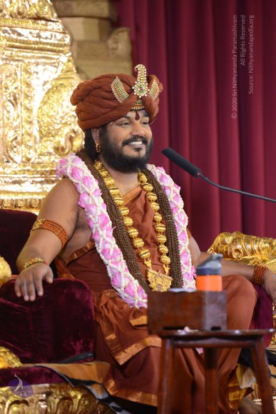 01-NITHYA-SATSANG_Photo_1051_DSC_6363_CMP_WM