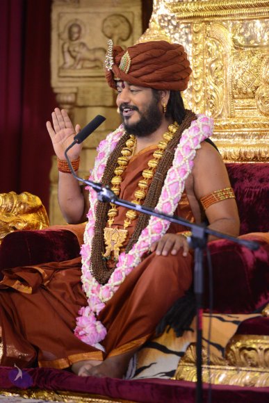 01-NITHYA-SATSANG_Photo_1063_DSC_6380_CMP_WM