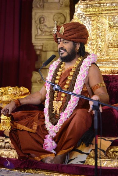 01-NITHYA-SATSANG_Photo_1066_DSC_6383_CMP_WM