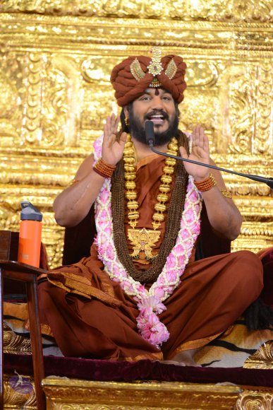 01-NITHYA-SATSANG_Photo_1071_DSC_6390_CMP_WM