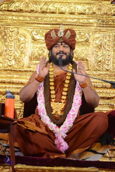 01-NITHYA-SATSANG_Photo_1072_DSC_6391_CMP_WM