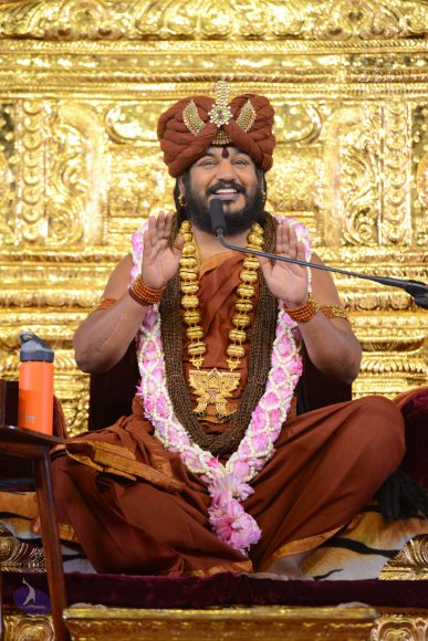 01-NITHYA-SATSANG_Photo_1080_DSC_6399_CMP_WM