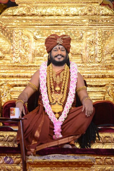 01-Nithya-Satsang_Photo_1002_DSC_9395_CMP_WM