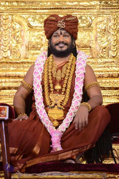 01-Nithya-Satsang_Photo_1018_DSC_9470_CMP_WM