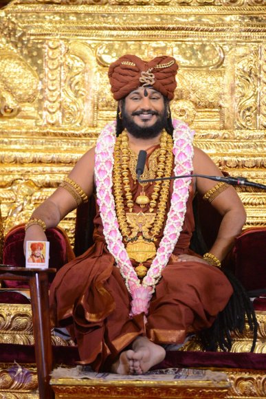 01-Nithya-Satsang_Photo_1021_DSC_9487_CMP_WM