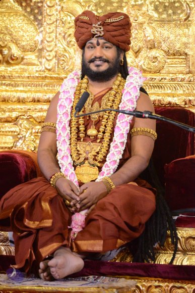 01-Nithya-Satsang_Photo_1027_DSC_9497_CMP_WM