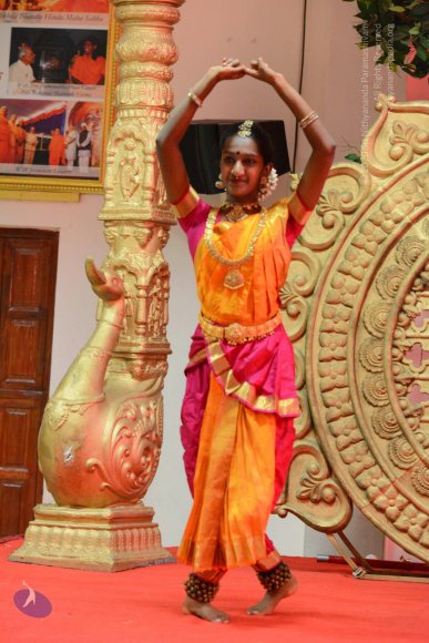 04-Culturals_Photo_1019_DSC_0481_CMP_WM