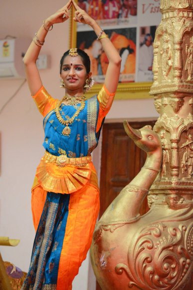 04-Culturals_Photo_1071_DSC_0604_CMP_WM