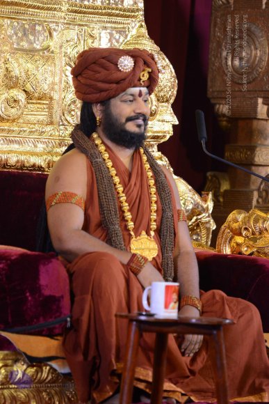 1-NITHYA-SATSANG_Photo_1012_DSC_1682_CMP_WM