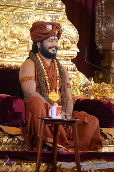 1-NITHYA-SATSANG_Photo_1014_DSC_1685_CMP_WM