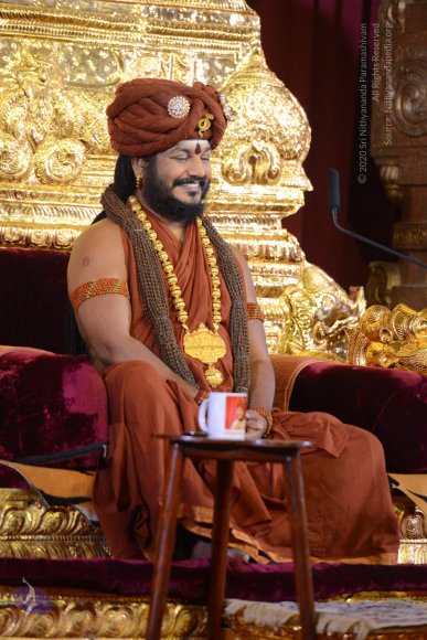 1-NITHYA-SATSANG_Photo_1015_DSC_1686_CMP_WM