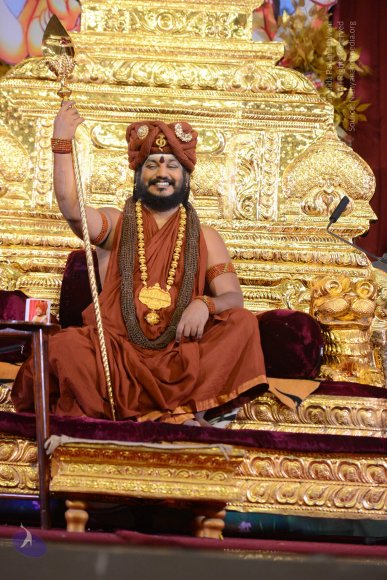 1-NITHYA-SATSANG_Photo_1018_DSC_1689_CMP_WM