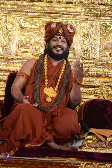 1-NITHYA-SATSANG_Photo_1093_DSC_1818_CMP_WM