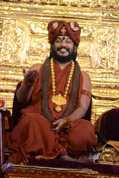 1-NITHYA-SATSANG_Photo_1106_DSC_1832_CMP_WM