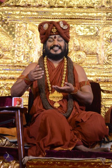 1-NITHYA-SATSANG_Photo_1118_DSC_1846_CMP_WM