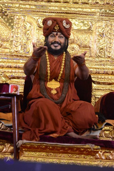 1-NITHYA-SATSANG_Photo_1152_DSC_1882_CMP_WM