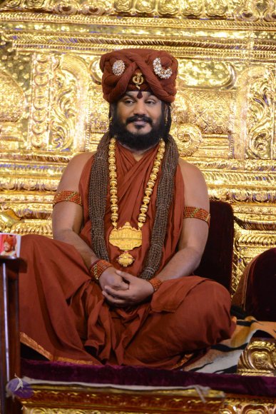 1-NITHYA-SATSANG_Photo_1173_DSC_1908_CMP_WM