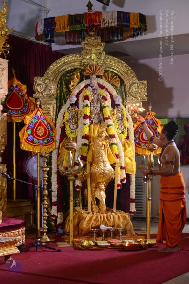 1-NITHYA-SATSANG_Photo_1198_DSC_1969_CMP_WM