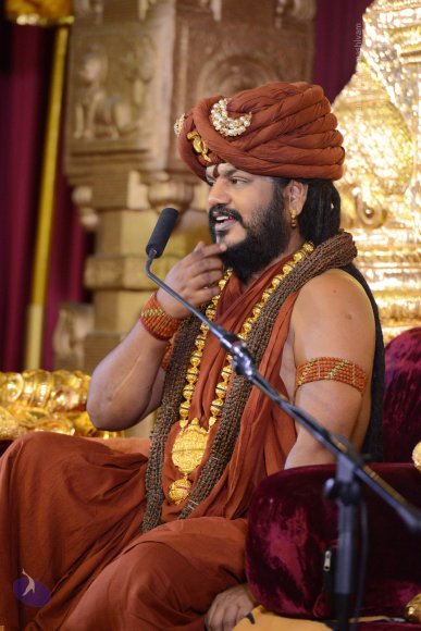 1-NITHYA-SATSANG_Photo_1208_DSC_1983_CMP_WM