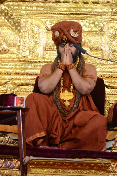 1-NITHYA-SATSANG_Photo_1211_DSC_1986_CMP_WM