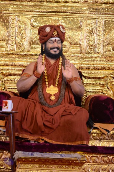 2-NITHYA-SATSANG_Photo_1003_DSC_1668_CMP_WM